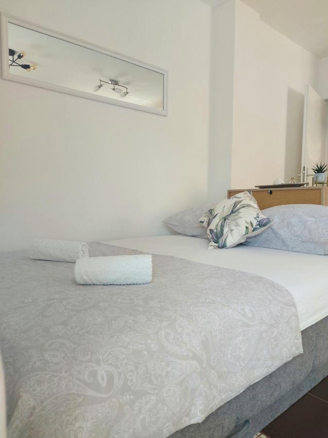 Apartment Rita 塞尼 外观 照片